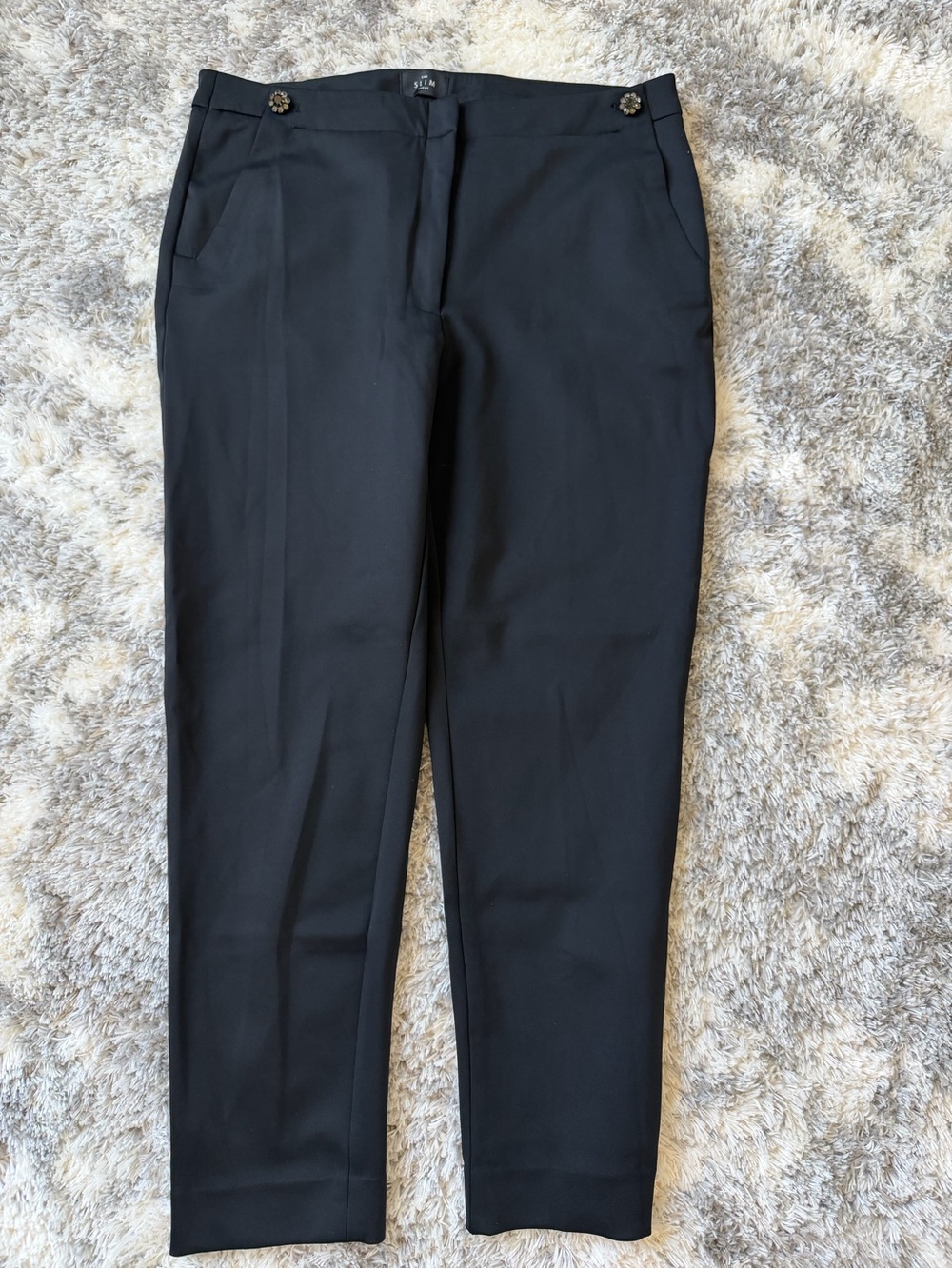 WHBM Classic Black Women’s Dress Pants